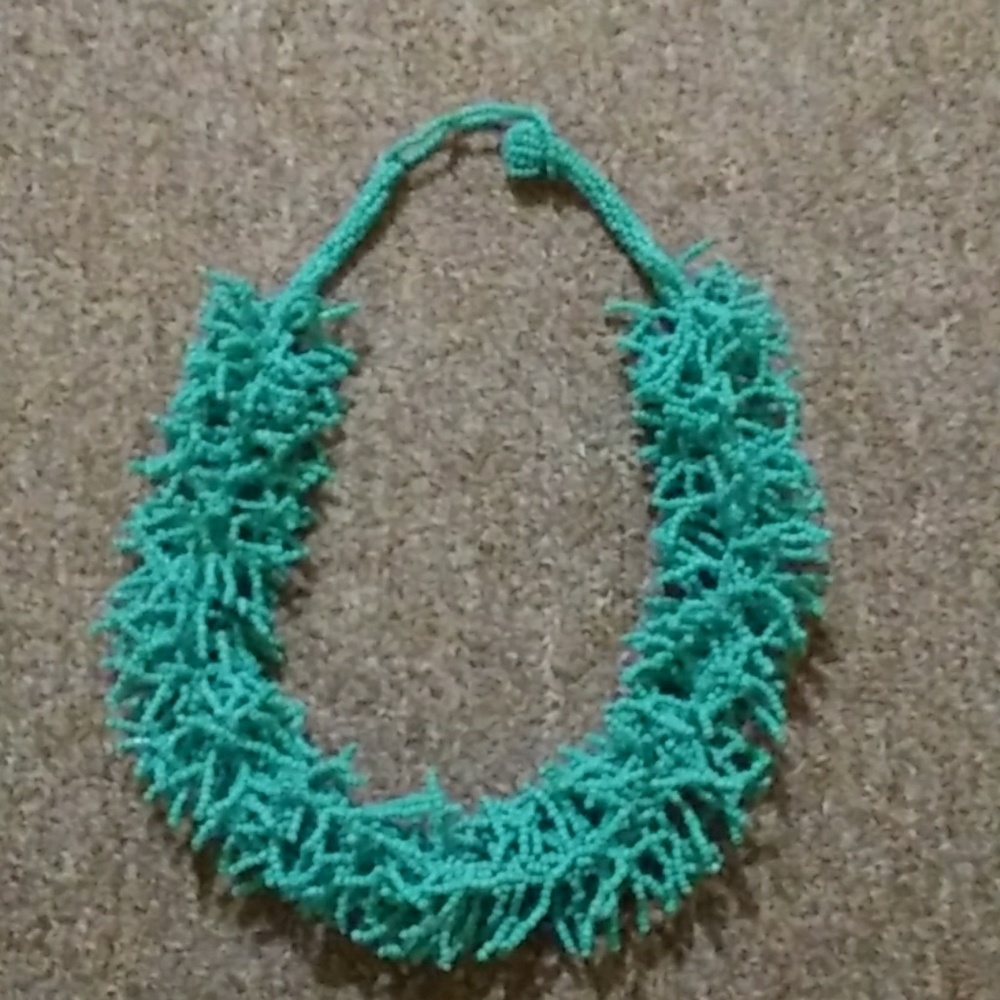 Turquoise beaded necklace - Picture 8 of 8